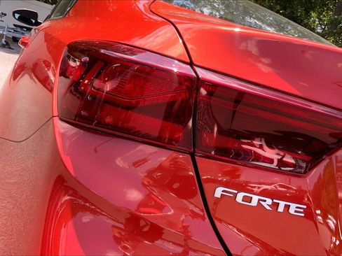 Used 2023 Kia Forte LXS FWD image 30