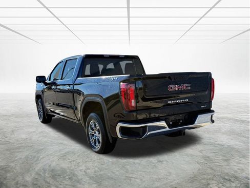 Used 2024 GMC Sierra 1500 SLT image 5