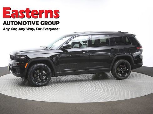 Used 2023 Jeep Grand Cherokee L Laredo image 61