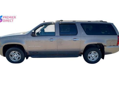 Used 2007 Chevrolet Suburban LS AWD/4WD image 2