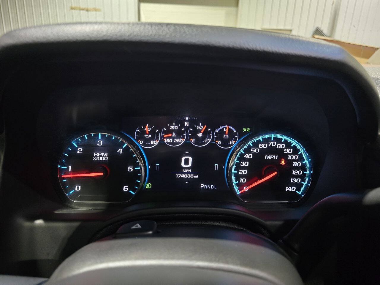 Used 2017 GMC Yukon Denali w/ Open Road Package AWD/4WD image 37