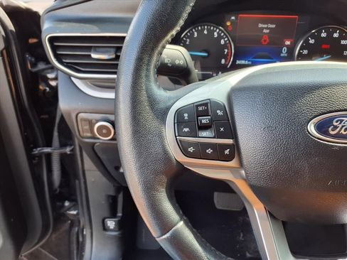 Used 2023 Ford Explorer XLT w/ Equipment Group 202A image 19