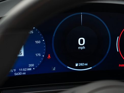 Used 2024 Porsche Macan 4 Electric image 25