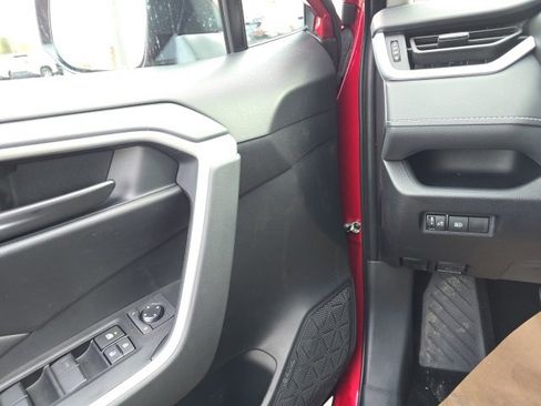 New 2025 Toyota RAV4 LE image 15