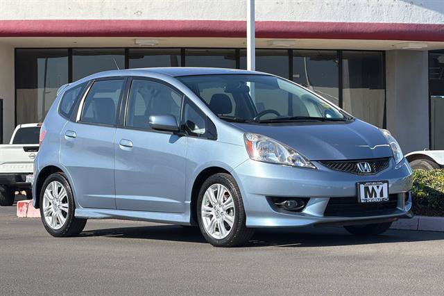 Used 2011 Honda Fit Sport image 2