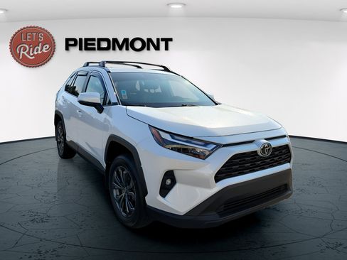 Used 2025 Toyota RAV4 XLE Premium w/ Weather Package AWD/4WD image 3