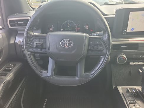 Used 2024 Toyota Tacoma SR5 AWD/4WD image 16