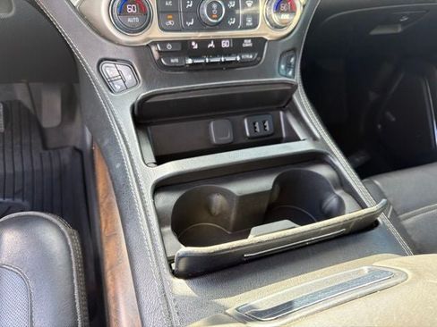 Used 2019 GMC Yukon Denali AWD/4WD image 12