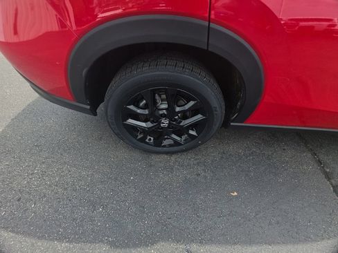 Certified 2024 Honda HR-V Sport image 12