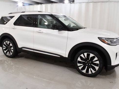 New 2026 Ford Explorer Platinum w/ LUX Leather Package AWD/4WD image 5