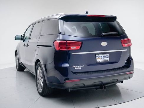 Used 2019 Kia Sedona EX FWD image 3
