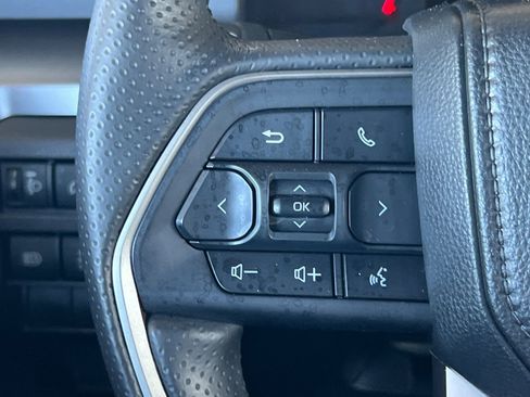 Certified 2025 Toyota 4Runner SR5 image 29