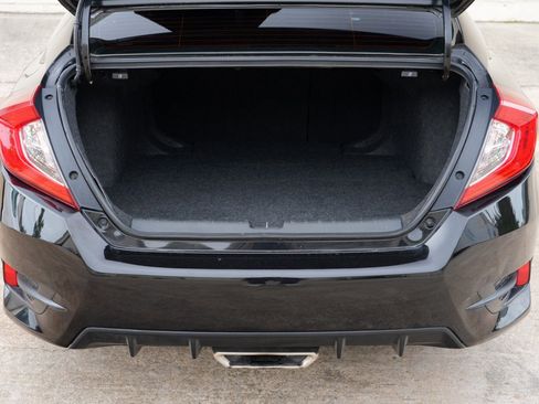Used 2020 Honda Civic Sport image 9