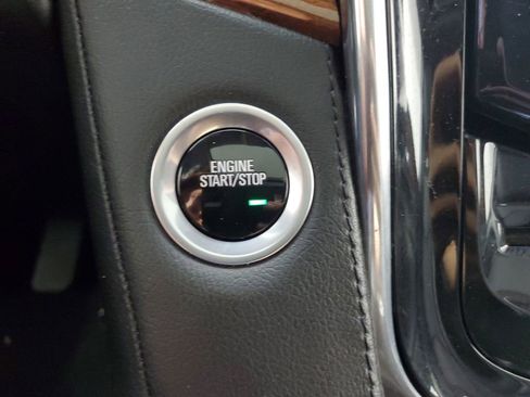 Used 2016 Cadillac Escalade Luxury image 20
