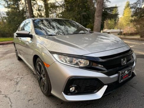 Used 2018 Honda Civic EX image 3
