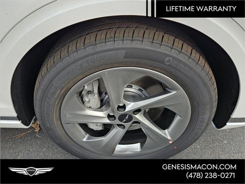 New 2026 Genesis GV70 2.5T Select image 18