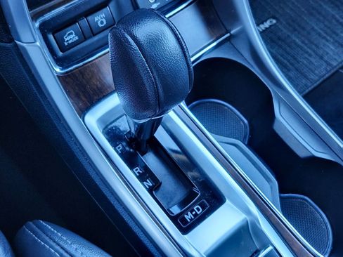 Used 2022 Subaru Ascent Touring image 28