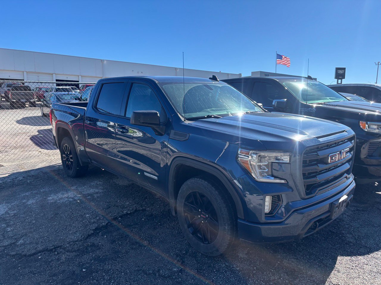 Used 2022 GMC Sierra 1500 Elevation AWD/4WD image 4
