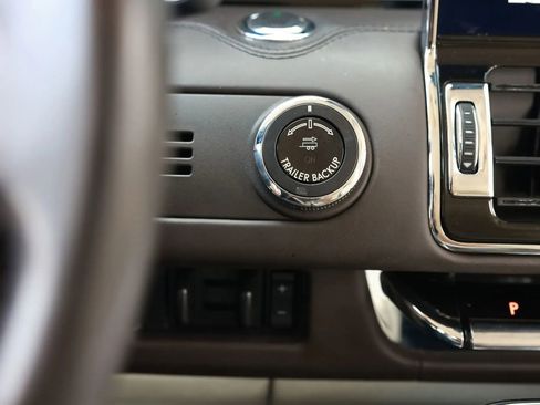Used 2018 Lincoln Navigator Black Label w/ Cargo Package AWD/4WD image 56