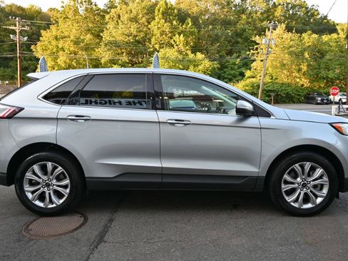 Used 2024 Ford Edge Titanium image 8
