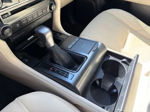 Used 2023 Lexus GX 460 Premium AWD/4WD image 22