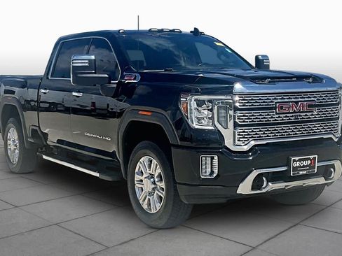 Used 2021 GMC Sierra 2500 Denali w/ Denali Ultimate Package AWD/4WD image 3