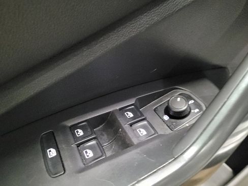 Used 2019 Volkswagen Jetta S w/ Driver Assistance Package FWD image 27