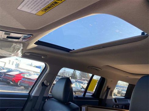 New 2025 Hyundai Santa Fe Limited image 10