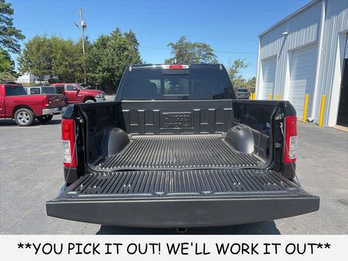 Used 2022 RAM 1500 Big Horn AWD/4WD image 8