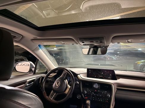 Used 2018 Lexus RX 350L AWD image 8
