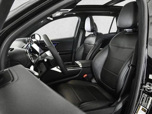New 2026 Mercedes-Benz GLC 300 GLC 300 image 18