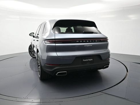 Certified 2026 Porsche Cayenne AWD/4WD image 27