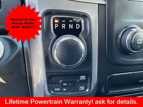 Used 2024 RAM 1500 Classic SLT AWD/4WD image 13