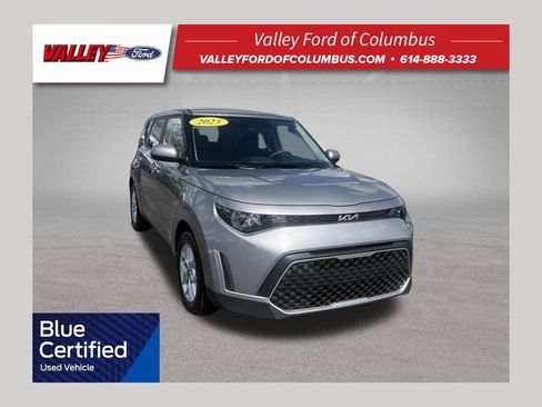 Used 2025 Kia Soul LX w/ LX Technology Package FWD image 1
