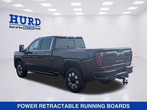 Used 2024 GMC Sierra 2500 Denali Ultimate AWD/4WD image 10