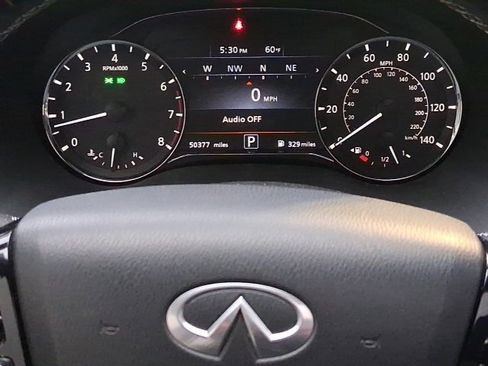 Used 2022 INFINITI QX80 Luxe w/ Cargo Package image 12