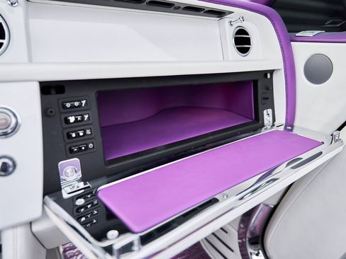 Used 2008 Rolls-Royce Phantom image 95