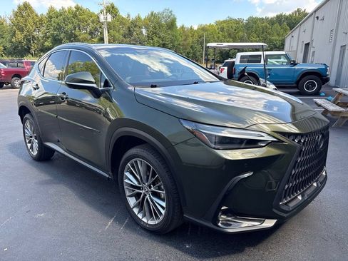 Used 2022 Lexus NX 350h AWD w/ Vision Package image 2