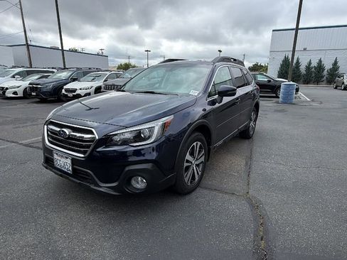 Used 2018 Subaru Outback 2.5i Limited AWD/4WD image 1