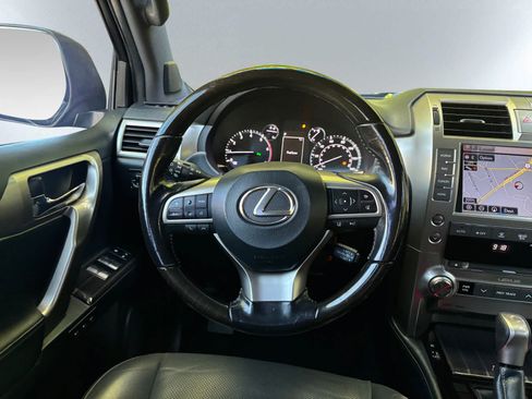 Used 2020 Lexus GX 460 Premium w/ Premium Package AWD/4WD image 17