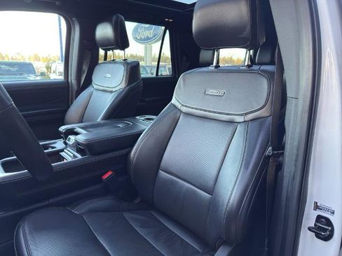 Certified 2025 Ford Expedition Max Platinum w/ Stealth Performance Package image 17