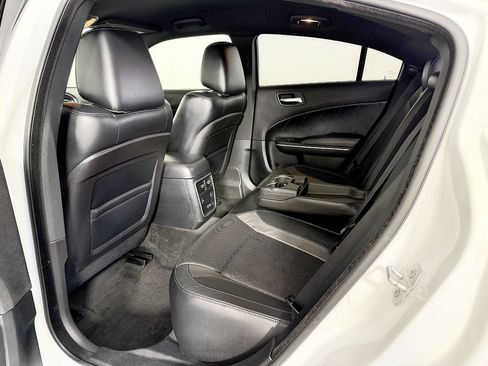 Used 2015 Dodge Charger R/T w/ Plus Group RWD image 37