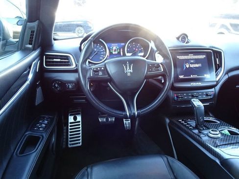 Used 2019 Maserati Ghibli S GranSport Q4 image 17