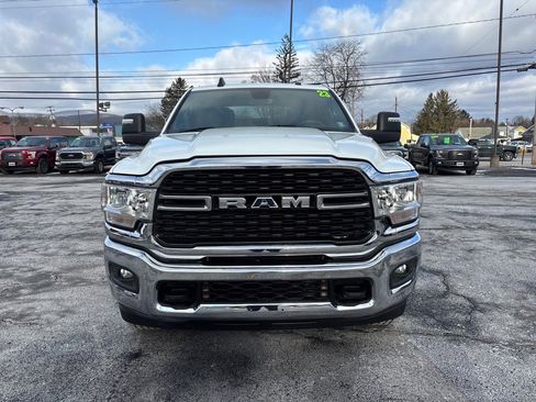Used 2023 RAM 2500 Big Horn w/ Level 1 Equipment Group image 2