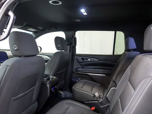 Certified 2024 Chevrolet Traverse LT image 15