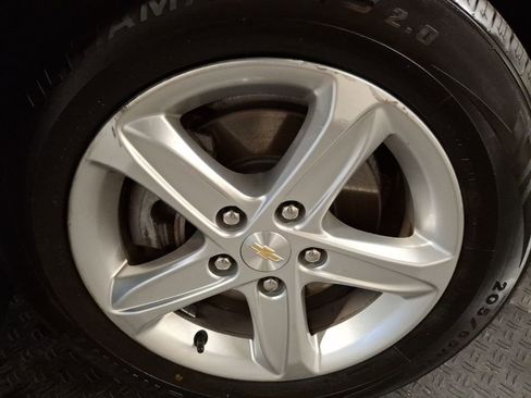 Used 2022 Chevrolet Malibu LT image 4