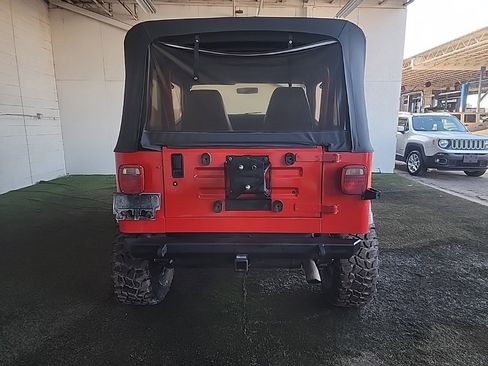 Used 1994 Jeep Wrangler S image 8