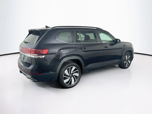 Used 2025 Volkswagen Atlas SE AWD/4WD image 9