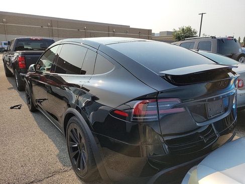 Used 2024 Tesla Model X AWD/4WD image 3