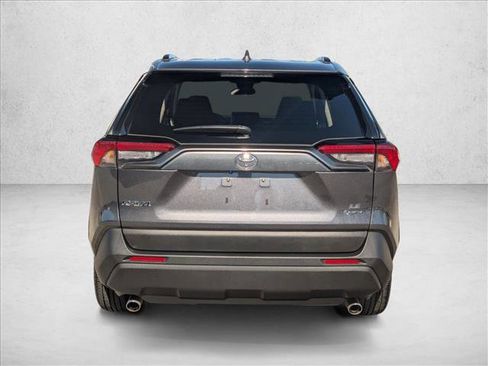 Used 2025 Toyota RAV4 LE image 7